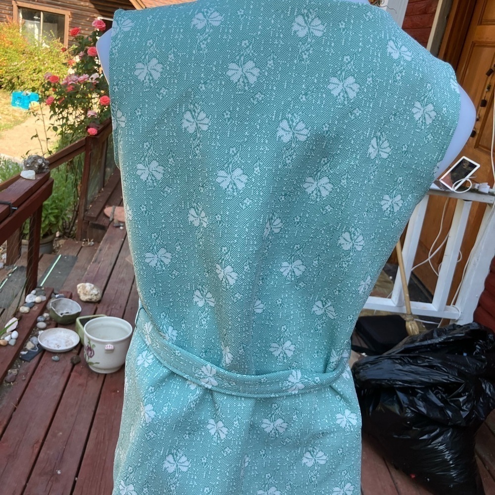 Vintage 1970’s polyester vest top with belt size M/L - Picture 7 of 10